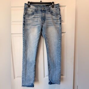 Men's Light Blue Jeans